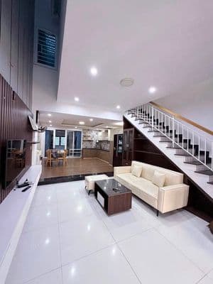Cho thuê nhà đường Nước Mặn gần sông, Nam Việt Á, 3PN