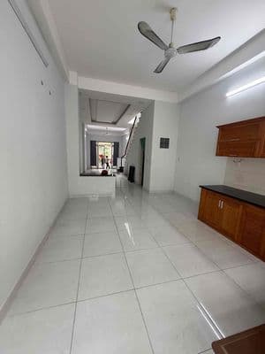 nhà thuê mới 99% Bùi tư toàn an lạc bình Tân DT 166,8m giá 12tr