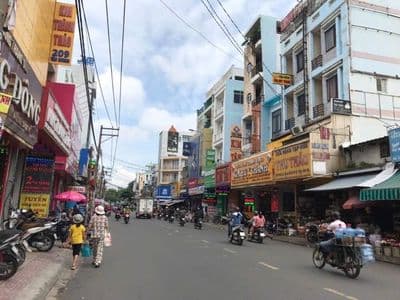 Ngộp, Cần bán nhà MT Tân phú , DT : 3,6x24, 1 trệt 1 lầu. 7,1 tỷ TL