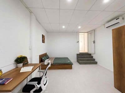 50m2 cực to 1pn 1pk tách bếp ban công