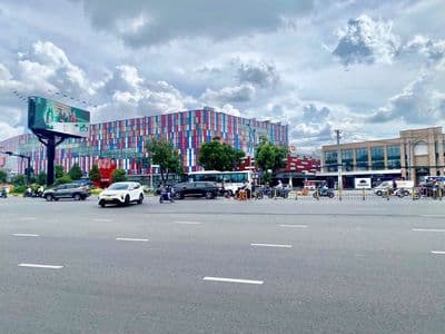 Cho thuê 25m ngang(1000m) Mặt tiền Đoạn Bùng Binh Cộng Hòa siêu đẹp