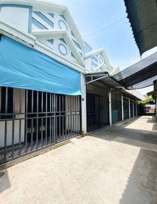 Nhà Đẹp Bếp Xinh Ngay Chợ chí hùng Ngã tư miếu ông cù thổ cư full Gpxd