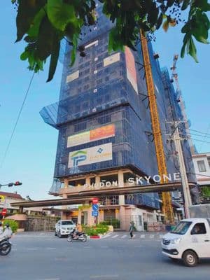 Nhà trệt lửng - đường xe hơi tránh - kdc an ninh yên tĩnh