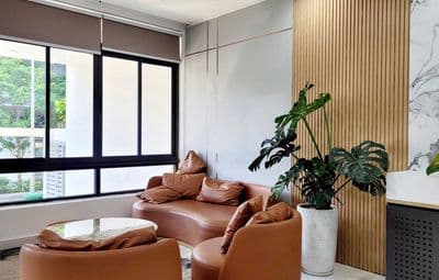 Văn Phòng Tầng Trệt 90m² Full Nội Thất Chỉ 16 Triệu - Vạn Phúc City