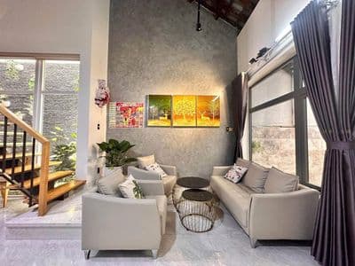 Cho Thuê Nhà đường Nguyễn Hữu Hào 2PN 2WC