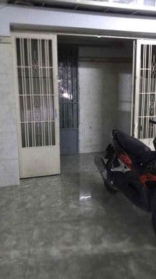 bán gấp nhà mặt tiền phạm văn đồng