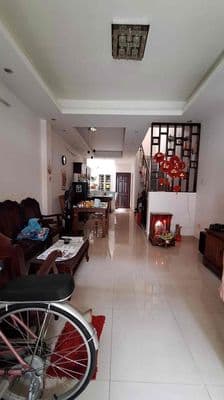 Cho thuê nhà HXH Âu Cơ 4,2x13 1 trệt 2 lầu sân thượng 4pn 3wc