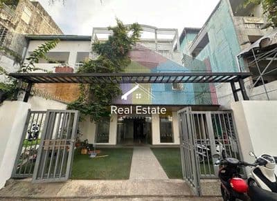 Cho Thuê Nhà Nguyễn Thái Bình P12 Q.Tân Bình, DT: 10x25m, 1 trệt 2 lầu