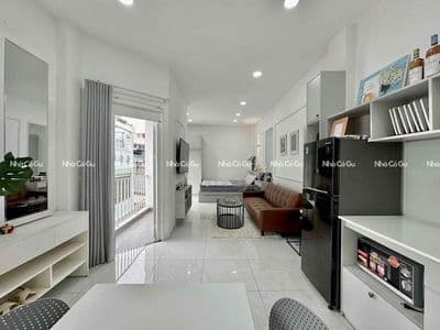 Studio ban công - full nội thất đẹp - ngay etown cộng hoà