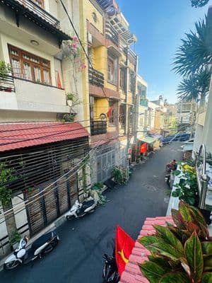 Nhà không quy hoạch, hẻm xe tải thông Âu Cơ, 2 tầng btct chỉ 6 đồng
