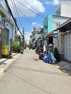 Gần trường học quận 8
