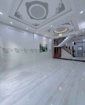 Cho thuê nhà trệt 2 lầu kdc hồng loan gần bx trung tâm cần thơ 2km