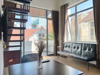 Căn hộ gần sân bay cao cấp full nội thất