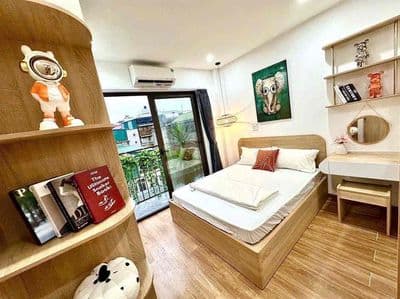 Cho thuê căn hộ 1 phòng ngủ ban công gần vòng xoay dân chủ