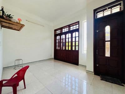 Cho thuê nhà nguyên căn lý tử tấn, khu đầu tuyến sơn trà