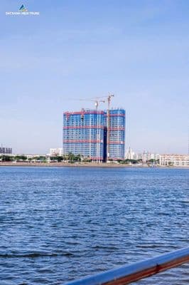 Căn 2pn – view vịnh tiên sa & sơn trà hiếm có