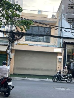 Cho thuê nhà mặt tiền đường số 1 dt 5x30m 2l vị trí đẹp gần chợ