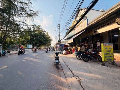 Mt thạnh xuân 25 dt 8x39 full thổ giá 17.5 tỷ dt 310m2