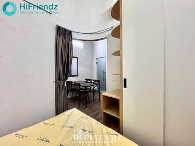 Căn hộ 2pn sát cầu nguyễn tri phương,free xe,dễ điq q5, dọn vào ở liền