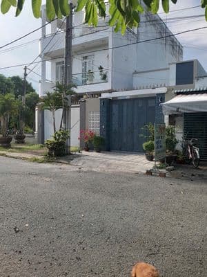 Chủ bán nhà 2,65 tỷ ở và buôn bán sổ hồng riêng