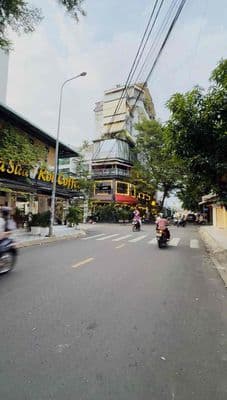 Khu dân trí cao gần tiểu học lê văn tám vip độc lập