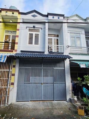 Nhà mới gần trường Lý Thường Kiệt, Trần Thị Bốc, TTT,1lầu 2phòng