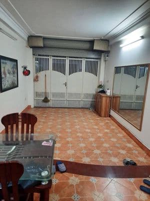 Cho thuê nhà Nguyễn Chí Thanh, 40m2 x 5 tầng, 3PN, full đồ
