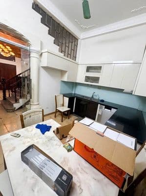 Cho thuê nhà nguyên căn 56m² x 5 tầng, Ngõ 168 Hào Nam