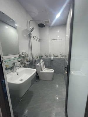 Cho thuê nhà nguyên căn Vĩnh Hưng, Hoàng Mai, nhà mới
