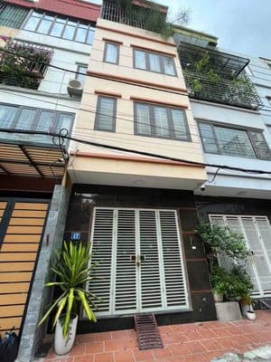 Cho thuê nhà nguyên căn Ngọc Thụy, Long Biên, full nội thất