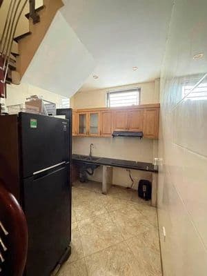 Cho thuê nhà riêng 35m2, 5 tầng, 3PN, Ngõ 77 Mạc Thị Bưởi, HBT