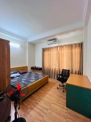 Cho thuê nhà nguyên căn Phố Minh Khai 65m2 x 4 tầng
