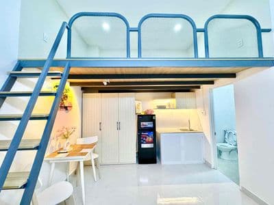 Duplex xinh xắn chỉ gần trung tâm các quận