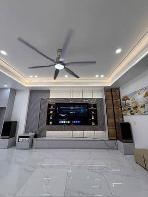 Cho thuê nhà Ngọc Hồ 55m2 x 5 tầng full nội thất