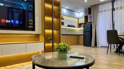 Bán căn hộ chung cư Hoàng Đạo Thúy, 3 ngủ, full nội thất đẹp. 4.98 tỷ