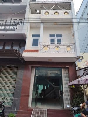 Chính chủ cho thuê nhà nguyên căn 180m2 đường Âu Cơ, Cà Mau