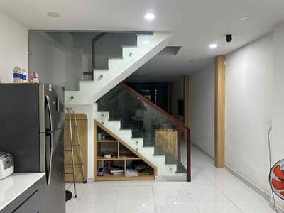 Nhà mới NC nup hẻm 1/ Đường số 7 Phạm Văn Đồng