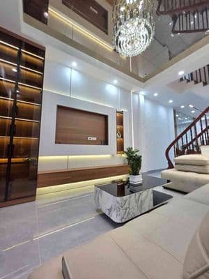 Nhà đẹp Bùi Xương Trạch, gần Vành đai 2.5