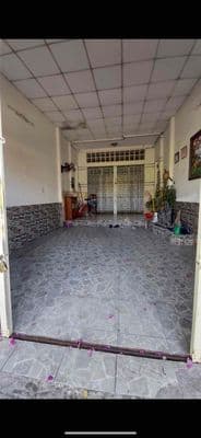 Cho thuê mặt tiền nhánh 4 x 20 đúc 1 lầu