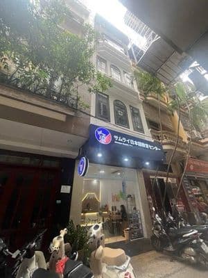 Bán nhà Trần Quốc Hoàn, 40m2, 14.8 tỷ