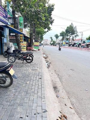 Bán nhà mặt tiền kinh doanh Nguyễn Thị Minh Khai, Phú Lợi, HCM