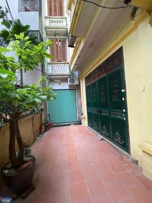 Cho thuê nhà 4 tầng Khương Đình, Thanh Xuân, full đồ