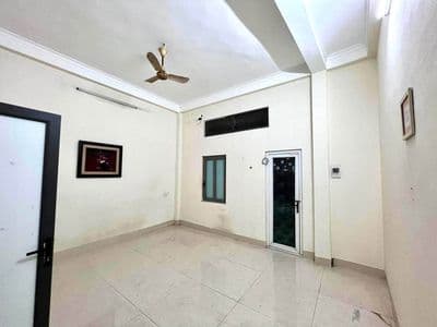 Cho thuê nhà riêng 45m2 gần phố Vũ Xuân Thiều