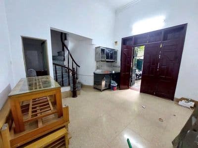 Cho thuê nhà 25m2 x 4 tầng, 2PN, 3VS, Hoàng Hoa Thám, Ba Đình