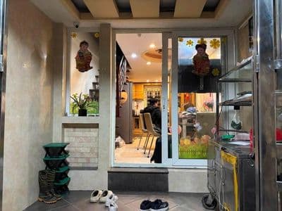 Cho thuê nhà riêng 30m x 6 tầng, ngõ Thổ Quan, Đống Đa