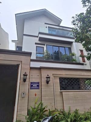 Cho thuê biệt thự Văn Phú, 240m, 3 tầng, full đồ