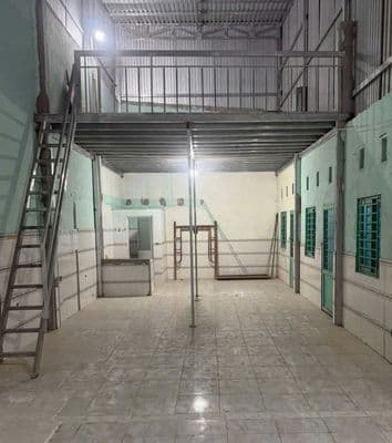 Cho thuê mặt tiền Lê Văn Lương, Nhà Bè – 205m² sử dụng – kho mới xây