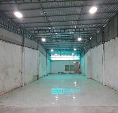 Cho thuê kho Nguyễn Hữu Thọ, 250m² – có văn phòng và 2 phòng ngủ