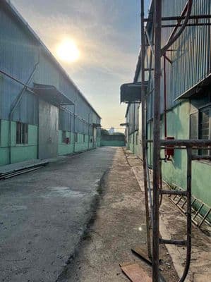 Cho thuê xưởng phân bón 2.100m² & 3.100m² kcn bến lức