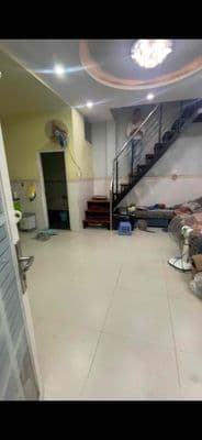 cho thuê nhà nc 1trệt 2 lầu.(3pn2wc) Nơ Trang Long p12 BT